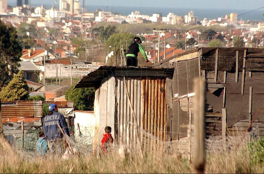 Más de 147 mil personas son pobres en Mar del Plata