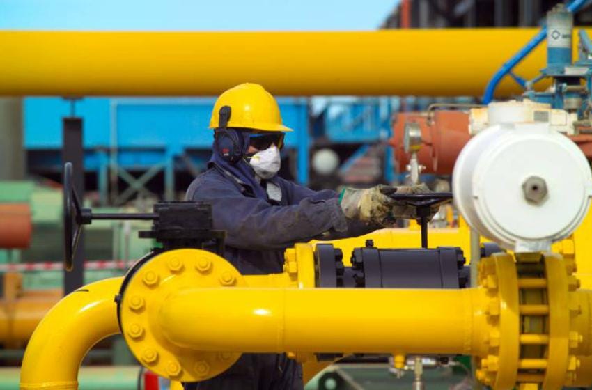 La industria y el comercio de la zona mostraron preocupación por las demoras en el gasoducto