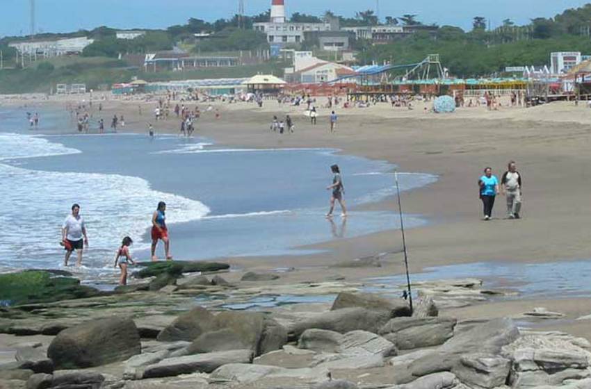 Denuncian irregularidades en la licitación de playas en la zona sur