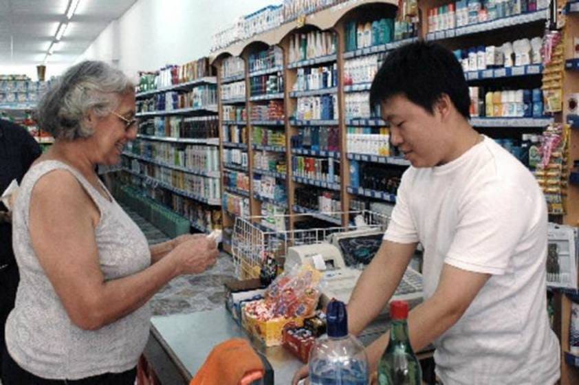 Persiste la preocupación en supermercadistas chinos por deportaciones