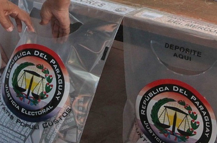 Paraguay vota las internas partidarias para presidente