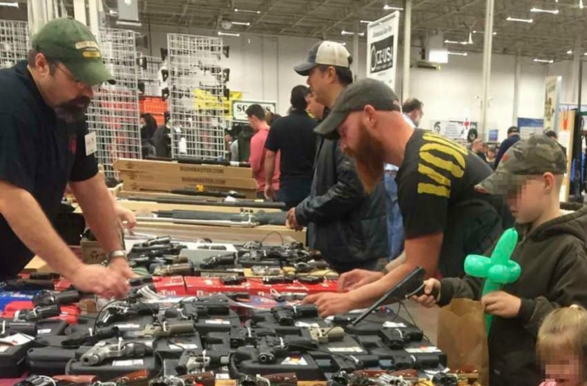 Estados Unidos: Aumentó la compra de armas desde la asunción de Trump