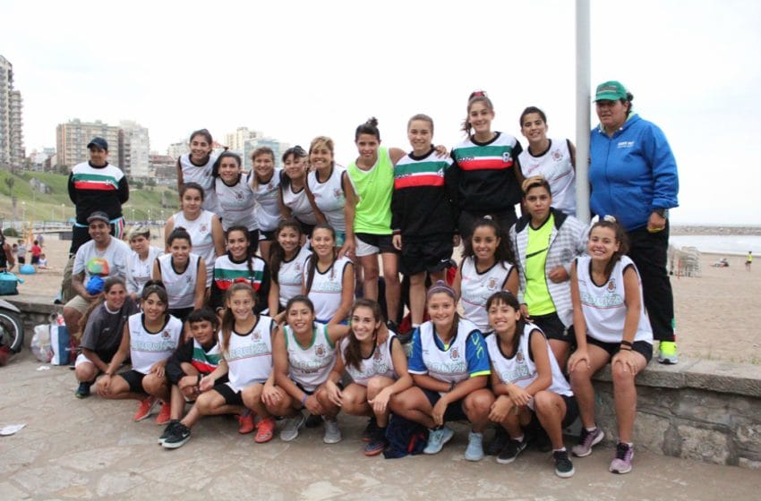 Fútbol Femenino: Urquiza volvió a entrenar, con una sola premisa