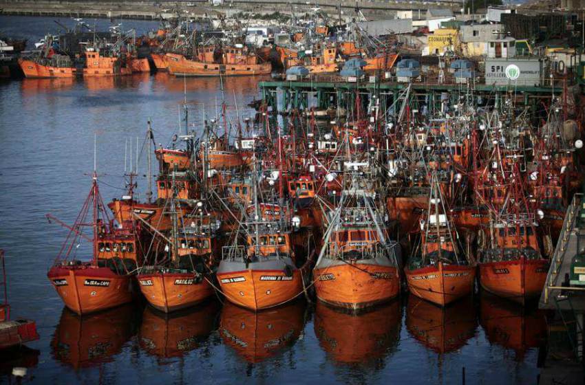 "Vamos a seguir ayudando a los sectores más débiles de la pesca"