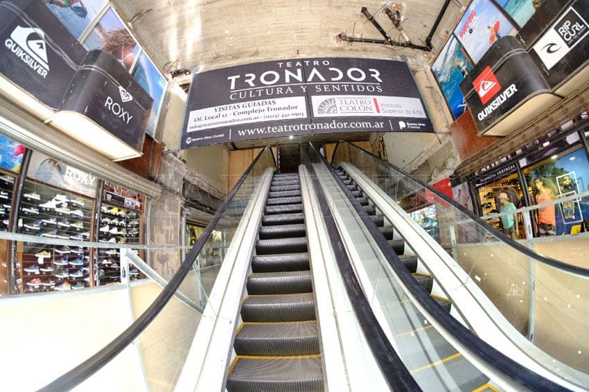 El Teatro Tronador contará con equipamiento tecnológico “avanzado”