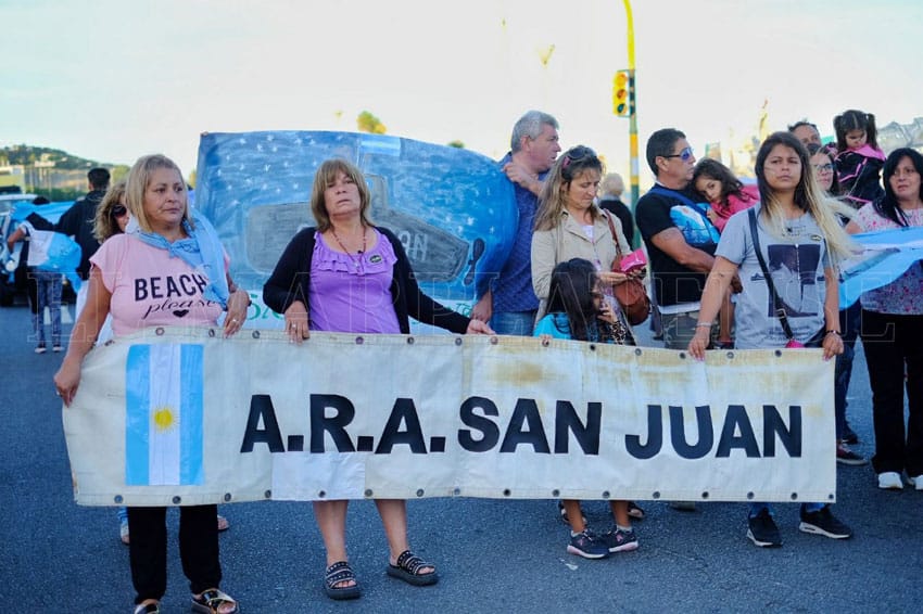 ARA San Juan: luego de tres meses, la lucha de los familiares no cesa