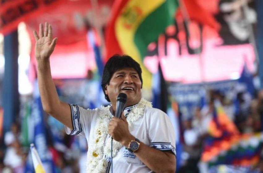 Bolivia: candidatos presidenciales suspenden la campaña política por un fuerte incendio