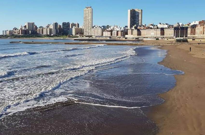 Un martes que hace sentir el frío sobre Mar del Plata