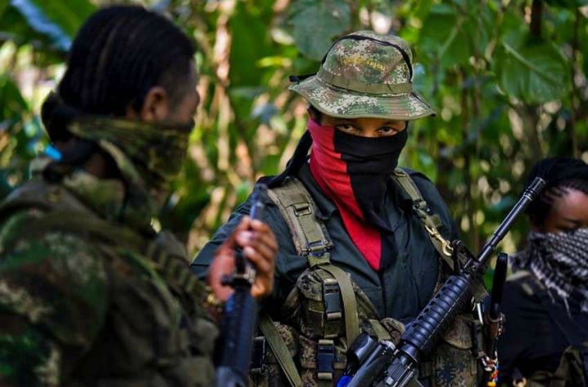 Colombia: Guerrilleros mataron a 5 militares durante una emboscada