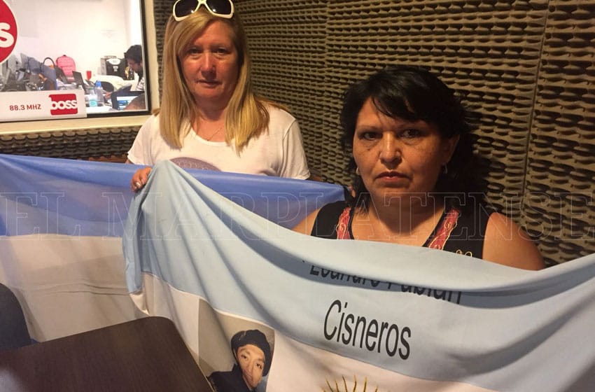 ARA San Juan: familias insisten en que la Armada "oculta información"