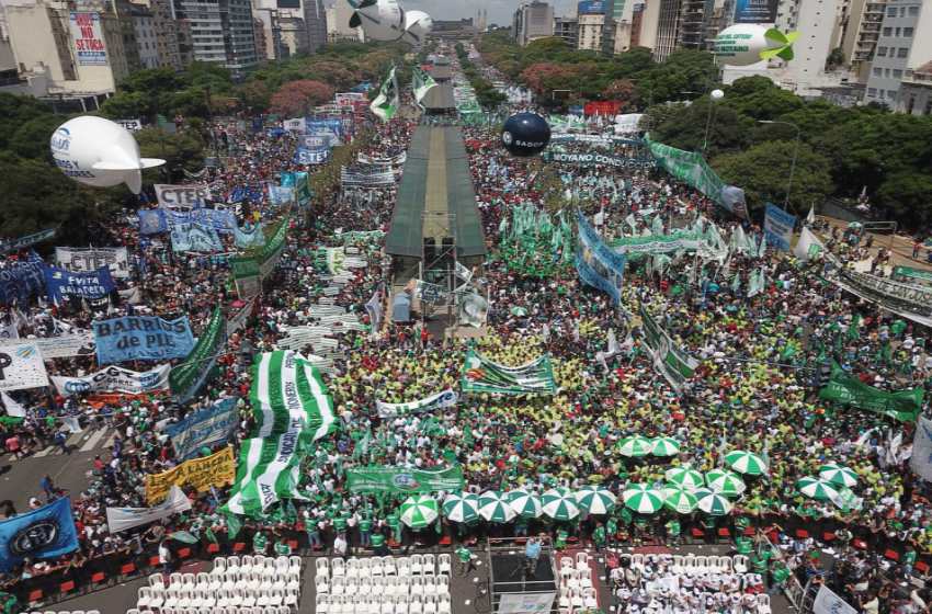 Se perdieron casi cinco mil millones de pesos por la marcha de Moyano