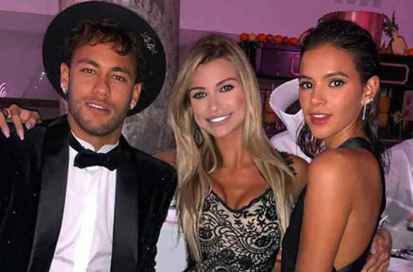 Neymar festejó a lo grande junto a Di María y Lo Celso
