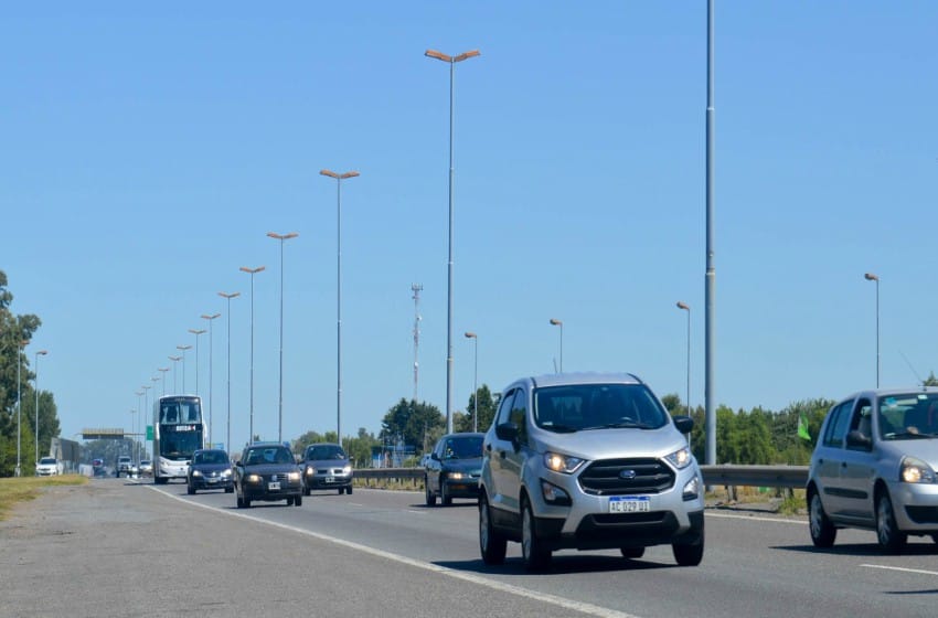Más de 2 mil autos llegan a Mar del Plata para el fin de semana