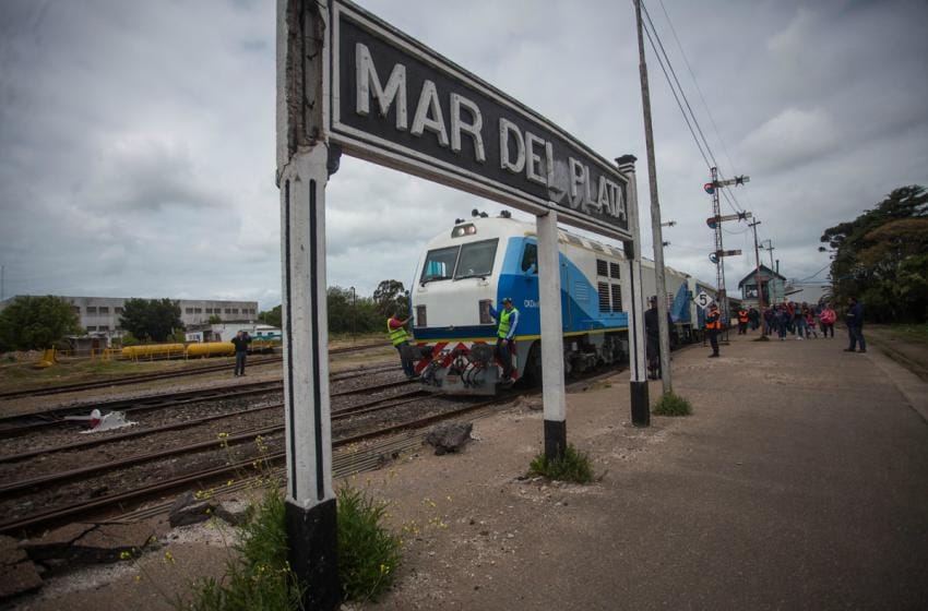Afirman que Nación retiró el tren directo a Mar del Plata