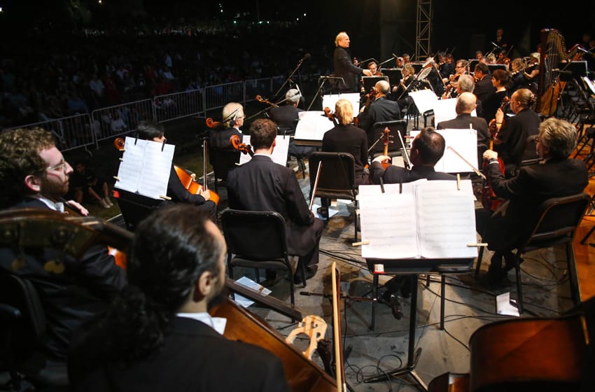 “Es un lujo cerrar la temporada con la mejor Orquesta del país”