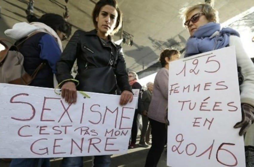 Francia multará los silbidos y comentarios obscenos hacia la mujer