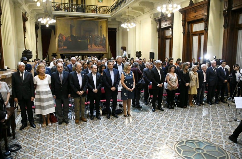 Malvinas: Diputados homenajeó a la Fundación "No me Olvides"