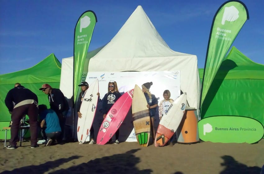 Mar del Plata campeona del torneo de surf Nacional Juvenil