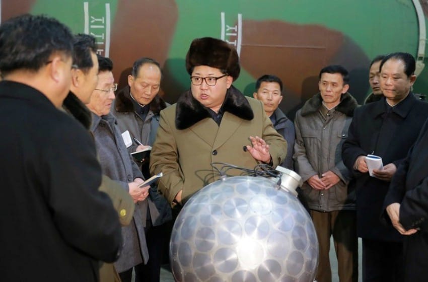 Corea del Norte: Riesgo de radiación por el colapsó de una montaña