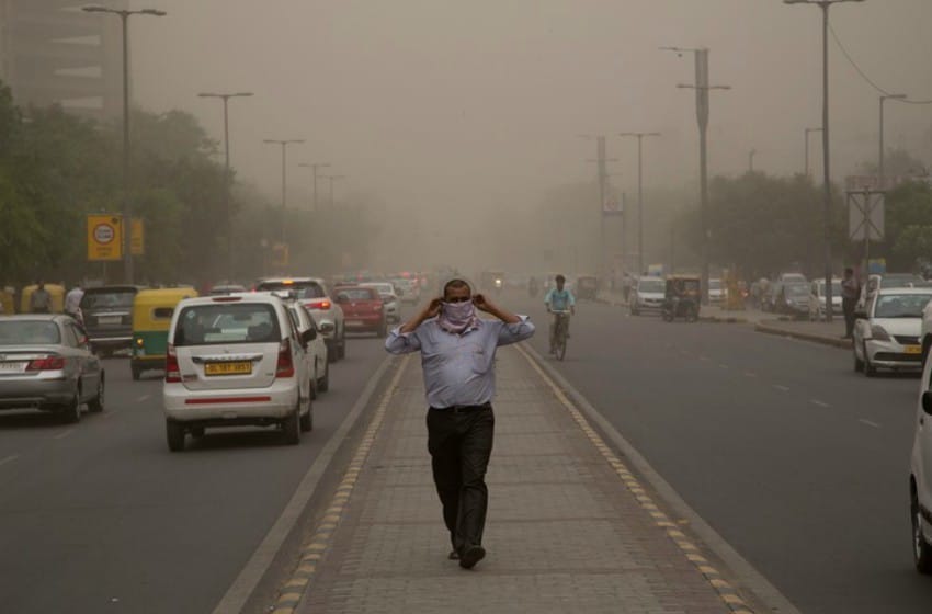 Una tormenta de arena en la India dejó más de 100 muertos