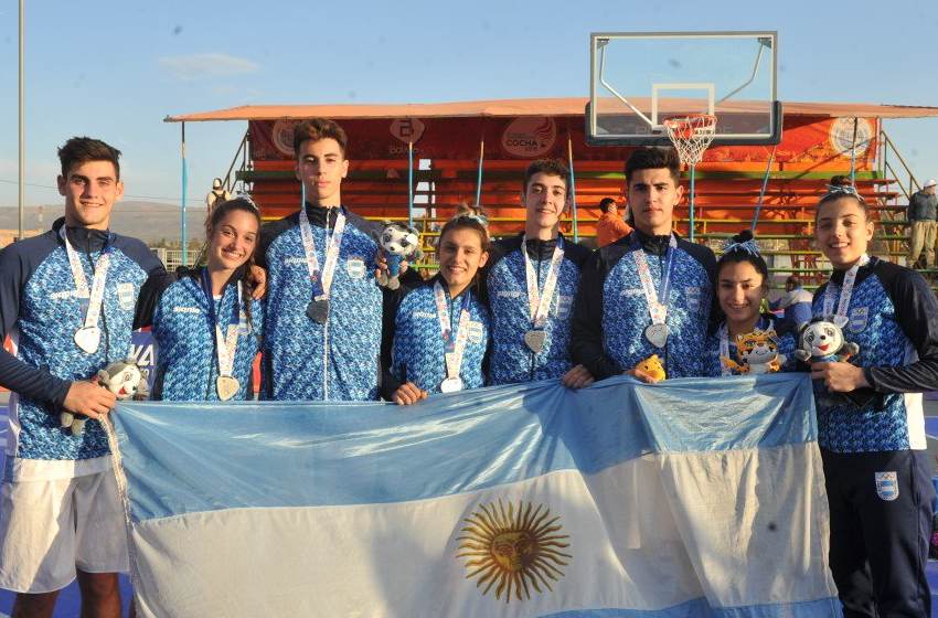 Odesur: De La Fuente obtuvo medalla de plata con el básquet 3×3