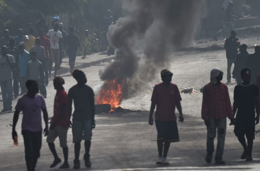 Tres muertos en Haití durante violentas protestas