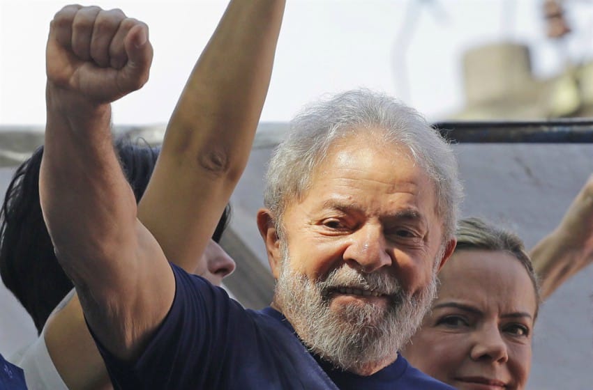 Redujeron la pena de Lula y podría salir de la cárcel en septiembre