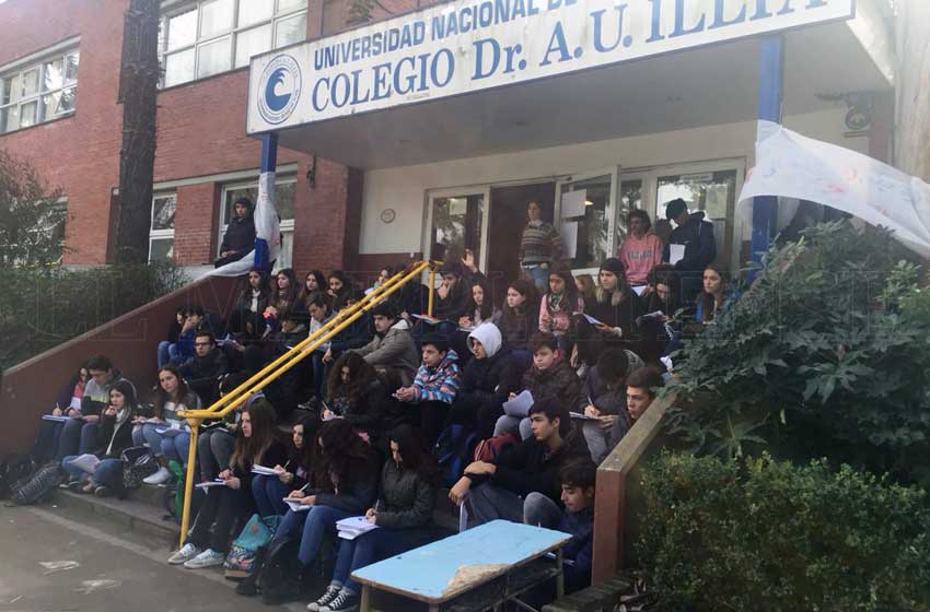 El Colegio Illia sin clases desde las vacaciones de invierno