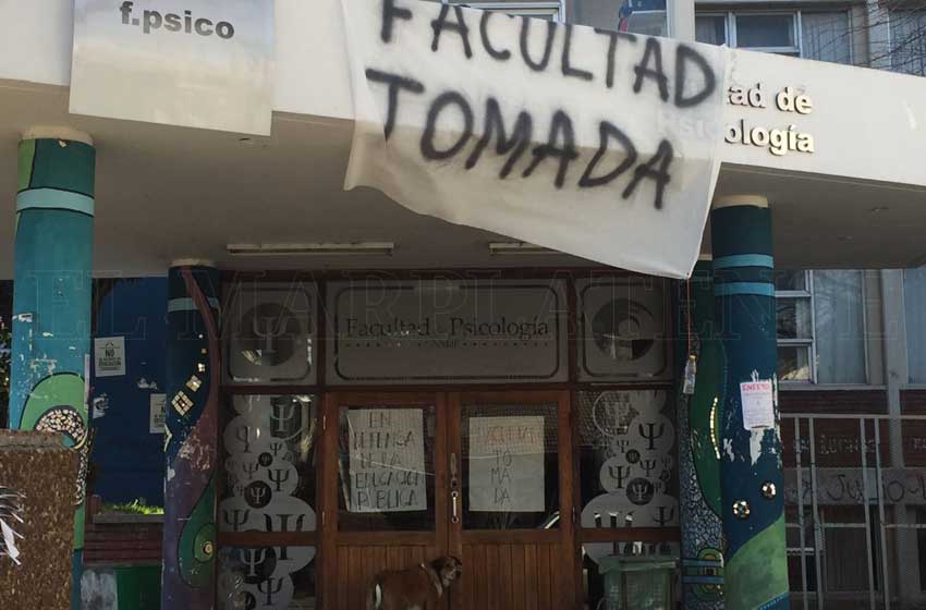 Hermosilla: "Me parece desmedido tomar el Consejo Académico"