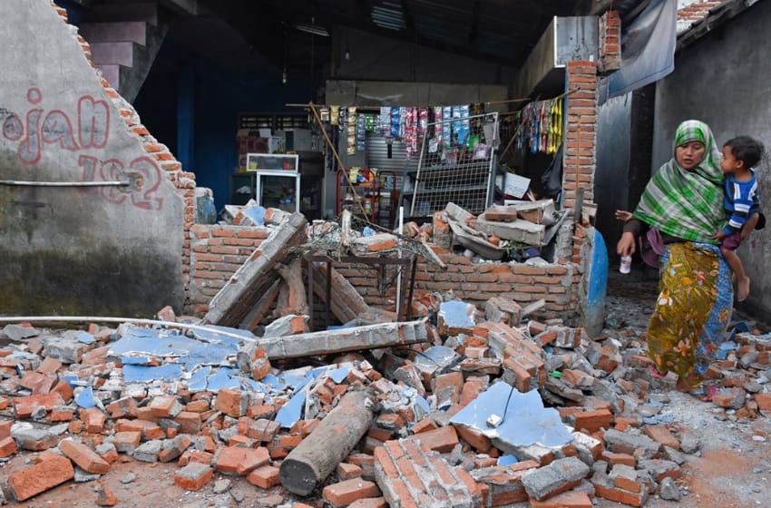 Segundo terremoto en Indonesia en una semana: al menos 91 muertos