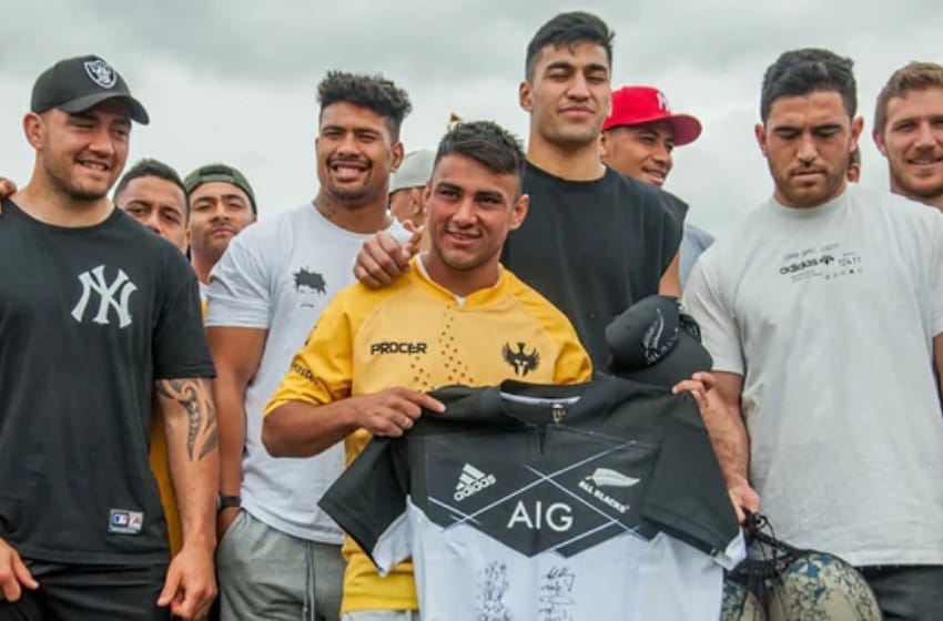 Rugby: los All Blacks visitaron a los Espartanos