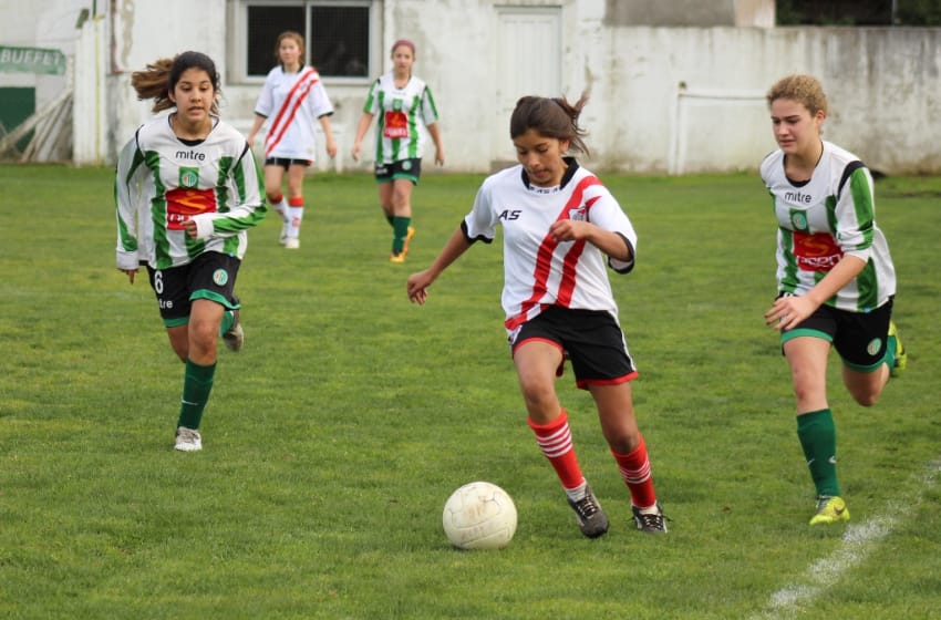Fútbol femenino: primer triunfo para River