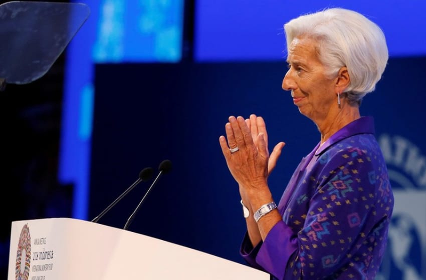 El FMI enviará USD 10.870 millones para contener al dólar