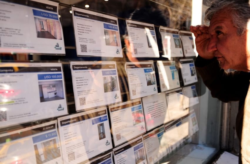 Escribanos advierten que la compraventa inmobiliaria está en un "piso histórico"