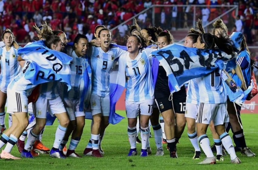 Argentina va por la historia contra Inglaterra en el Mundial de Francia