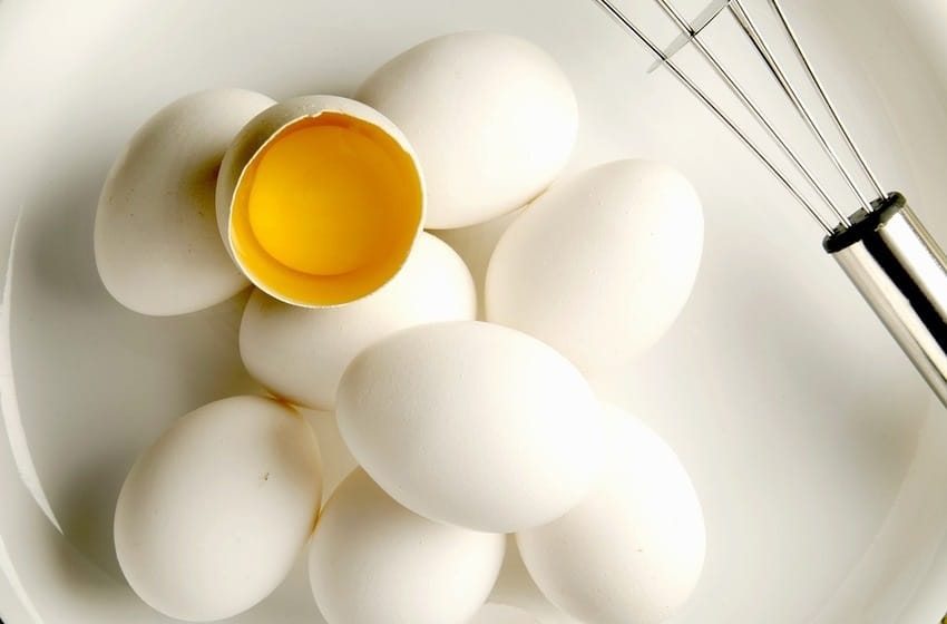 Una alimentación saludable incluye hasta un huevo por día