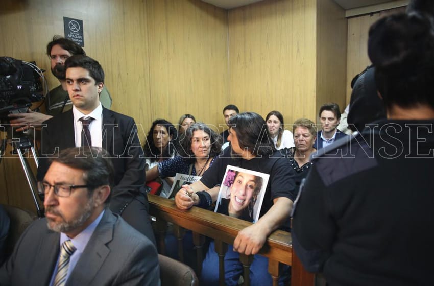 Suspenden para someter a juicio a los jueces que absolvieron a acusados del femicidio de Lucía Pérez
