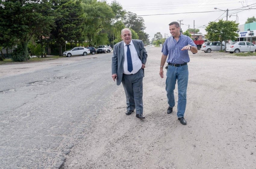 Arroyo recorrió futuras obras viales en tres avenidas de la ciudad
