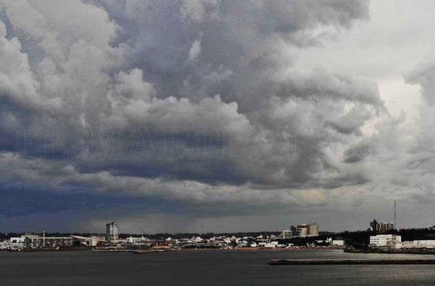 Viento, dile a la lluvia: miércoles inestable y con una máxima de 12° en Mar del Plata