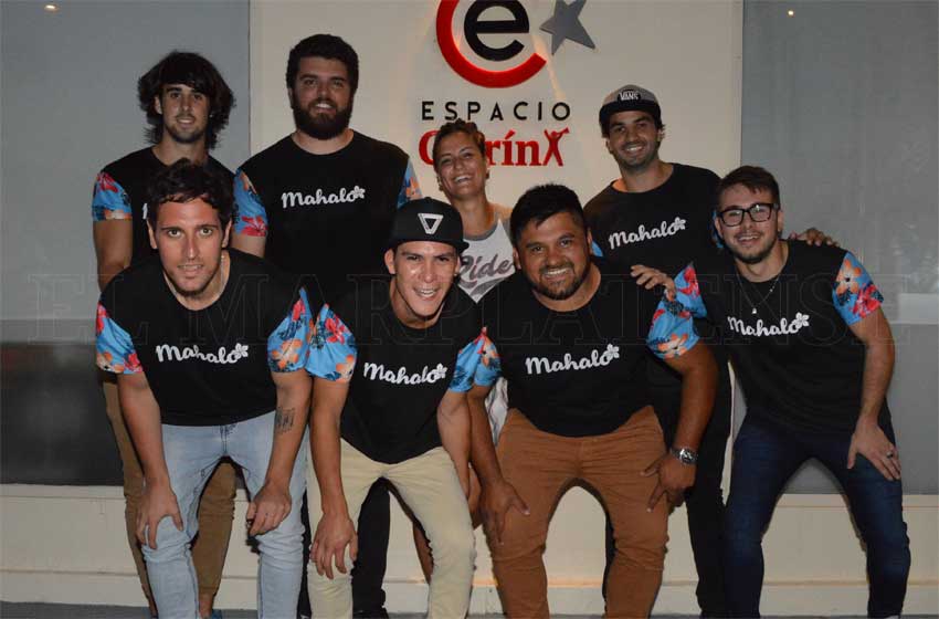Mahalo Cumbia, el grupo marplatense que divirtió a Espacio Clarín