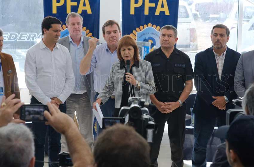 Bullrich llega a Mar del Plata para detallar un operativo antidrogas en Batán