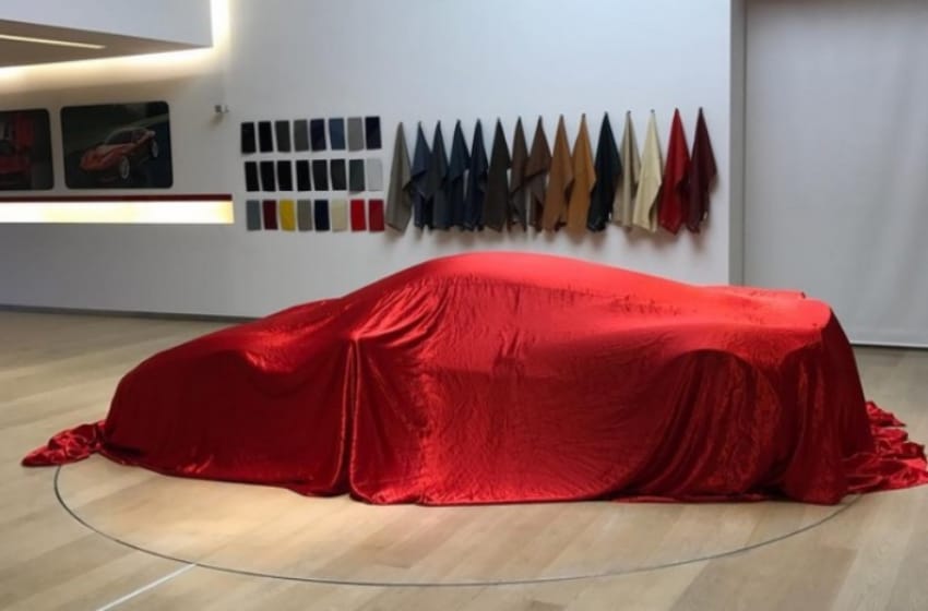 Ferrari presentó su nuevo deportivo en el Salón de Ginebra