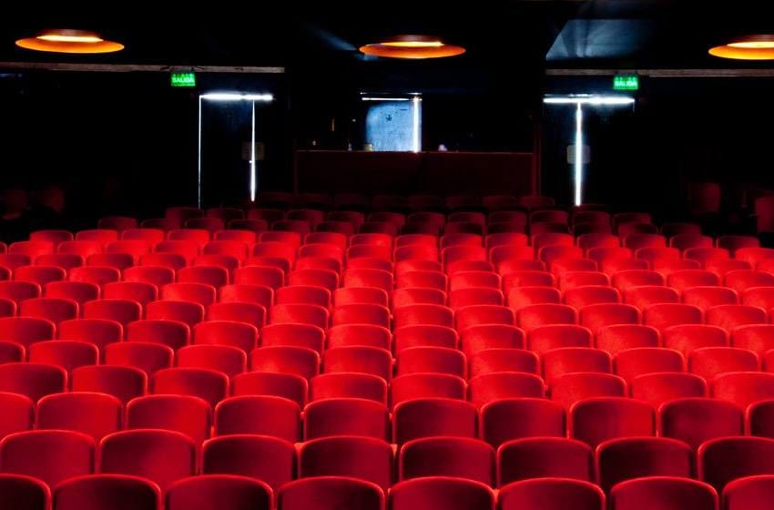 El gobierno bonaerense suspendió las actividades en teatros y museos por el coronavirus