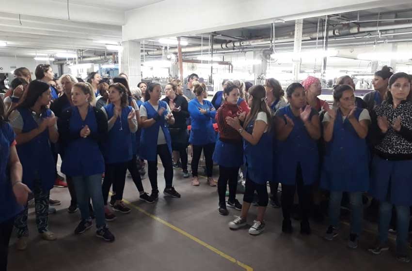 Nuevo paro en Textilana por el despido de una trabajadora