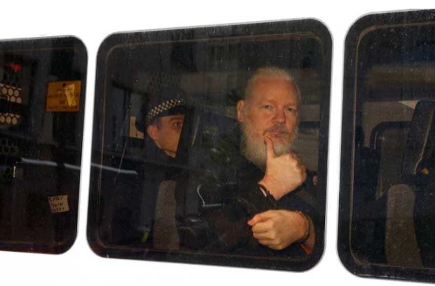Arrestaron al fundador de WikiLeaks en la embajada de Ecuador