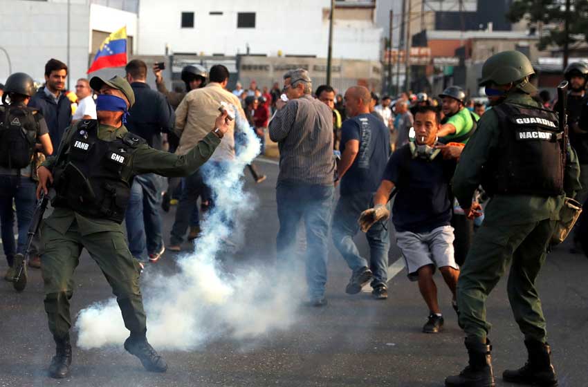 Denuncian nuevas ejecuciones extrajudiciales y torturas en Venezuela