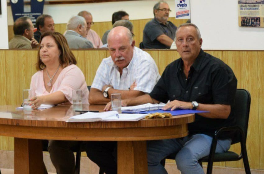 Denuncia millonaria: la Liga Marplatense desmintió a Huracán