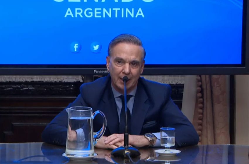 Pichetto: "Acepté inmediatamente la propuesta de Macri"