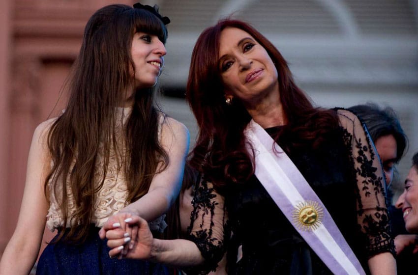 Cristina Kirchner viajó otra vez a Cuba para acompañar a su hija Florencia