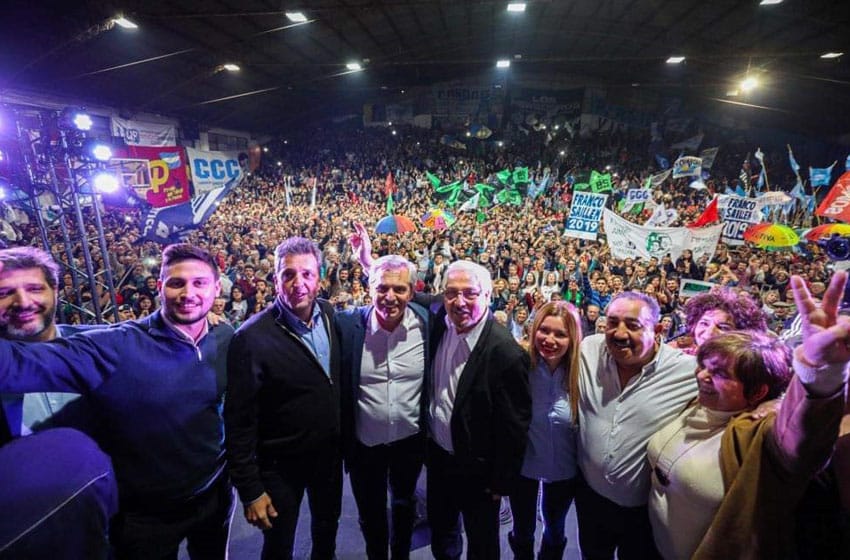 Alberto Fernández fue recibido en Córdoba con “una gran fiesta”